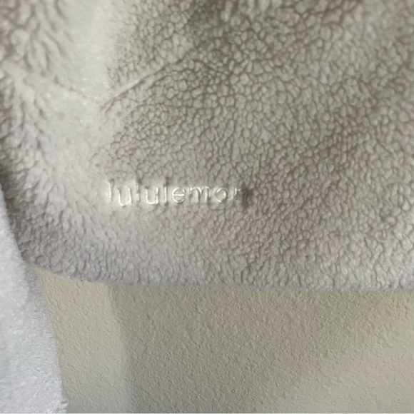 Lululemon Scuba Sherpa Half Zip Hoodie Cream Bone Size M/L - Picture 7 of 9